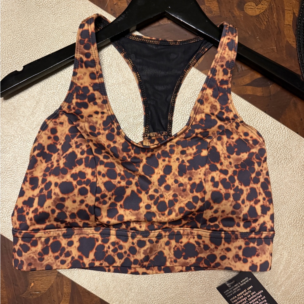 Onzie warrior bra 
New size L 
3 available 
Matching biker shorts size XS